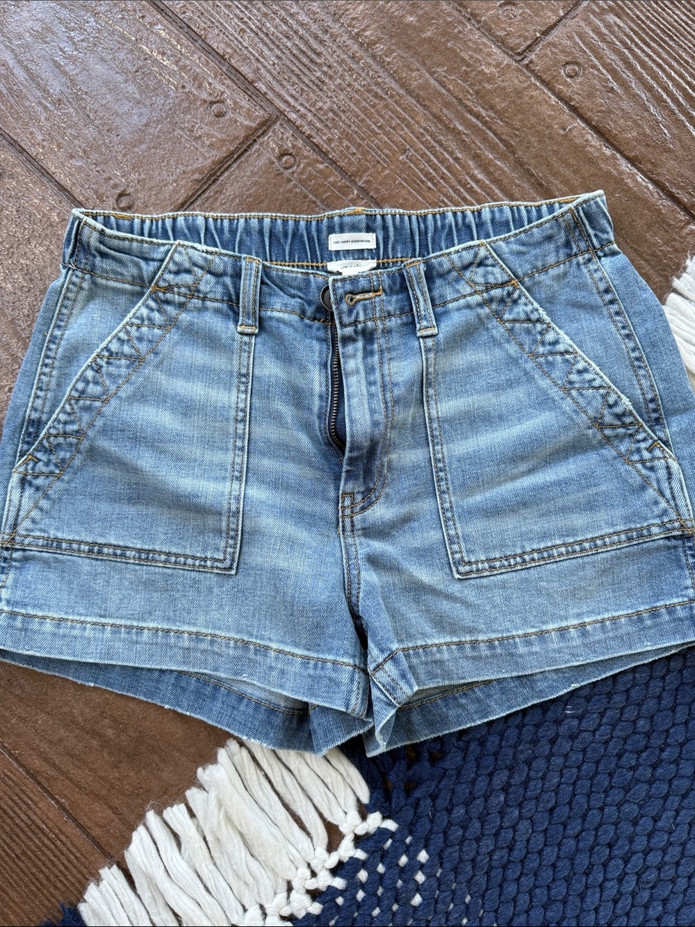 Aerie Elastic Waist Light Blue Denim Women’s Shorts